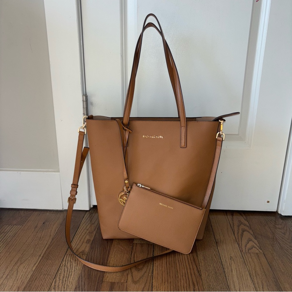 Michael Kors Women’s Hayley Acorn/Oyster Bag